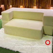 Load image into Gallery viewer, Bronty Couch Bed