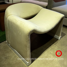 Load image into Gallery viewer, 2380 Accent Chair