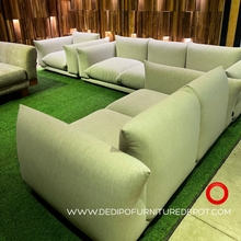 Load image into Gallery viewer, Mimo Couch