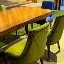 Load image into Gallery viewer, 23250 Chair