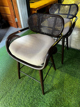 Load image into Gallery viewer, 2418 Bar Chair