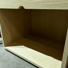 Load image into Gallery viewer, 23151 SIDE TABLE B