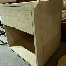 Load image into Gallery viewer, 23151 SIDE TABLE B