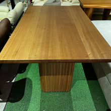 Load image into Gallery viewer, 23189 Groove Full Base Table