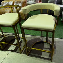 Load image into Gallery viewer, 23115 Bar Chair