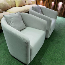 Load image into Gallery viewer, 23259 Accent Chair B