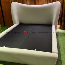 Load image into Gallery viewer, Hoyo V2 Bed Frame