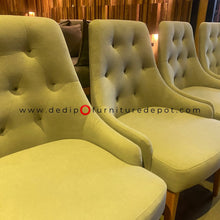 Load image into Gallery viewer, 23298 Chair