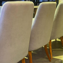 Load image into Gallery viewer, 23298 Chair