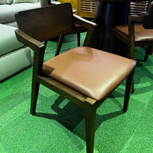 Load image into Gallery viewer, 2445 Chair