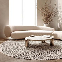 Load image into Gallery viewer, Tempo Couch