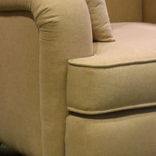 Load image into Gallery viewer, 2460 Classic Accent Chair