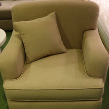 Load image into Gallery viewer, 2460 Classic Accent Chair