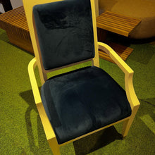 Load image into Gallery viewer, 24184 Chair - Square