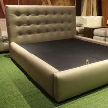 Load image into Gallery viewer, 2537 Bed Frame