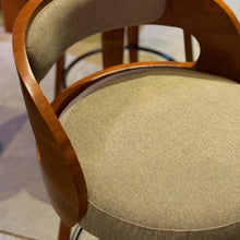 Load image into Gallery viewer, 2585 Bar Chair