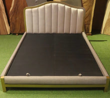Load image into Gallery viewer, 25118 Bed Frame