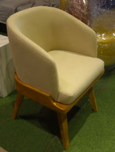 Load image into Gallery viewer, Algar Chair