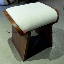 Load image into Gallery viewer, 2418 Stool