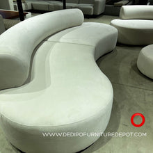 Load image into Gallery viewer, 22171 Couch