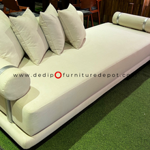 Load image into Gallery viewer, 23259 Couch