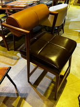 Load image into Gallery viewer, 24143 Bar Chair