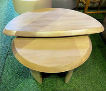 Load image into Gallery viewer, 24139 Center Table