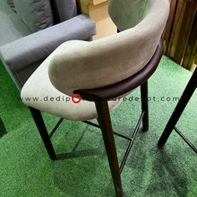 Load image into Gallery viewer, 2422 Bar Chair