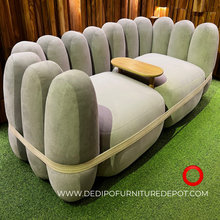 Load image into Gallery viewer, Yuubi Couch