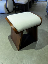 Load image into Gallery viewer, 2418 Stool