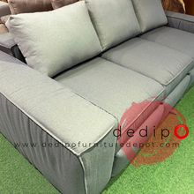 Load image into Gallery viewer, 2509 Couch