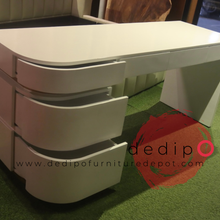 Load image into Gallery viewer, 24171 Office Table