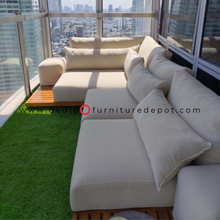 Load image into Gallery viewer, 2429 Couch