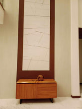 Load image into Gallery viewer, 23259 Console A