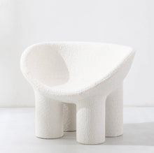 Load image into Gallery viewer, Q26 Chair