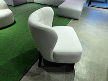 Load image into Gallery viewer, 23253 Accent Chair