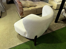Load image into Gallery viewer, 23253 Accent Chair