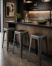 Load image into Gallery viewer, Q41 Bar Chair