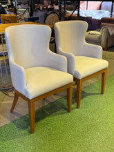 Load image into Gallery viewer, 25164 Accent Chair
