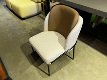 Load image into Gallery viewer, Silvy Chair
