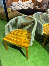 Load image into Gallery viewer, 2532 Outdoor Chair