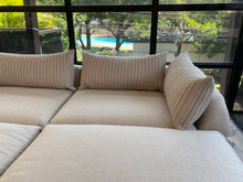 Load image into Gallery viewer, 23267 Modular Couch Bed