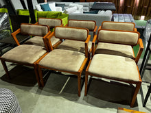Load image into Gallery viewer, 22250 Chair A