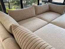 Load image into Gallery viewer, 23267 Modular Couch Bed