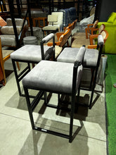 Load image into Gallery viewer, 22250 Bar Chair
