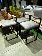 Load image into Gallery viewer, 22250 Bar Chair