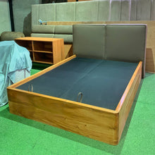 Load image into Gallery viewer, Tony V3 Bed Frame