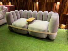 Load image into Gallery viewer, Yuubi Couch