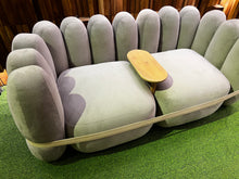 Load image into Gallery viewer, Yuubi Couch