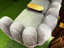 Load image into Gallery viewer, Yuubi Couch